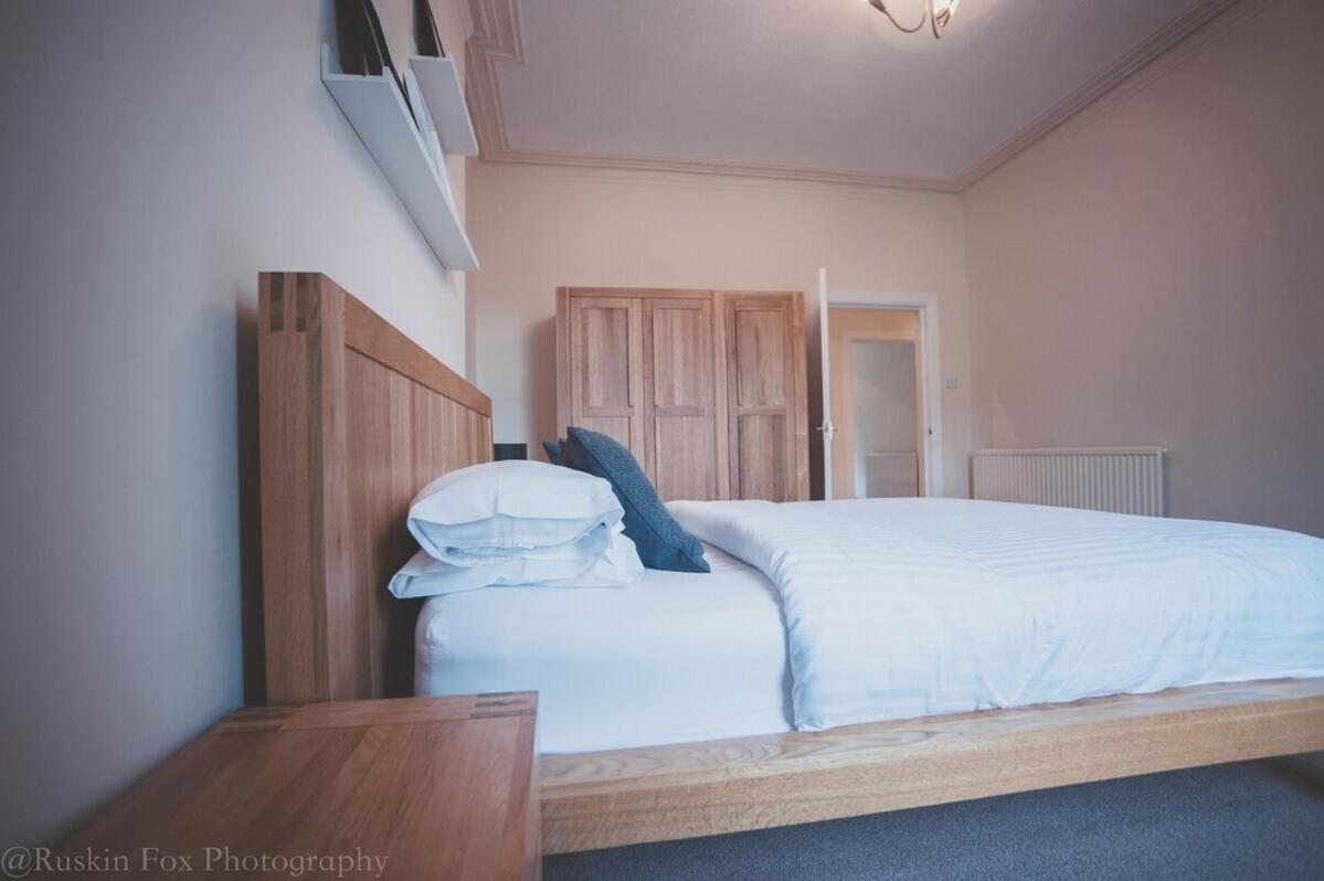 Stylish And Spacious Two Bed In Aberdeen'S West End Exterior photo
